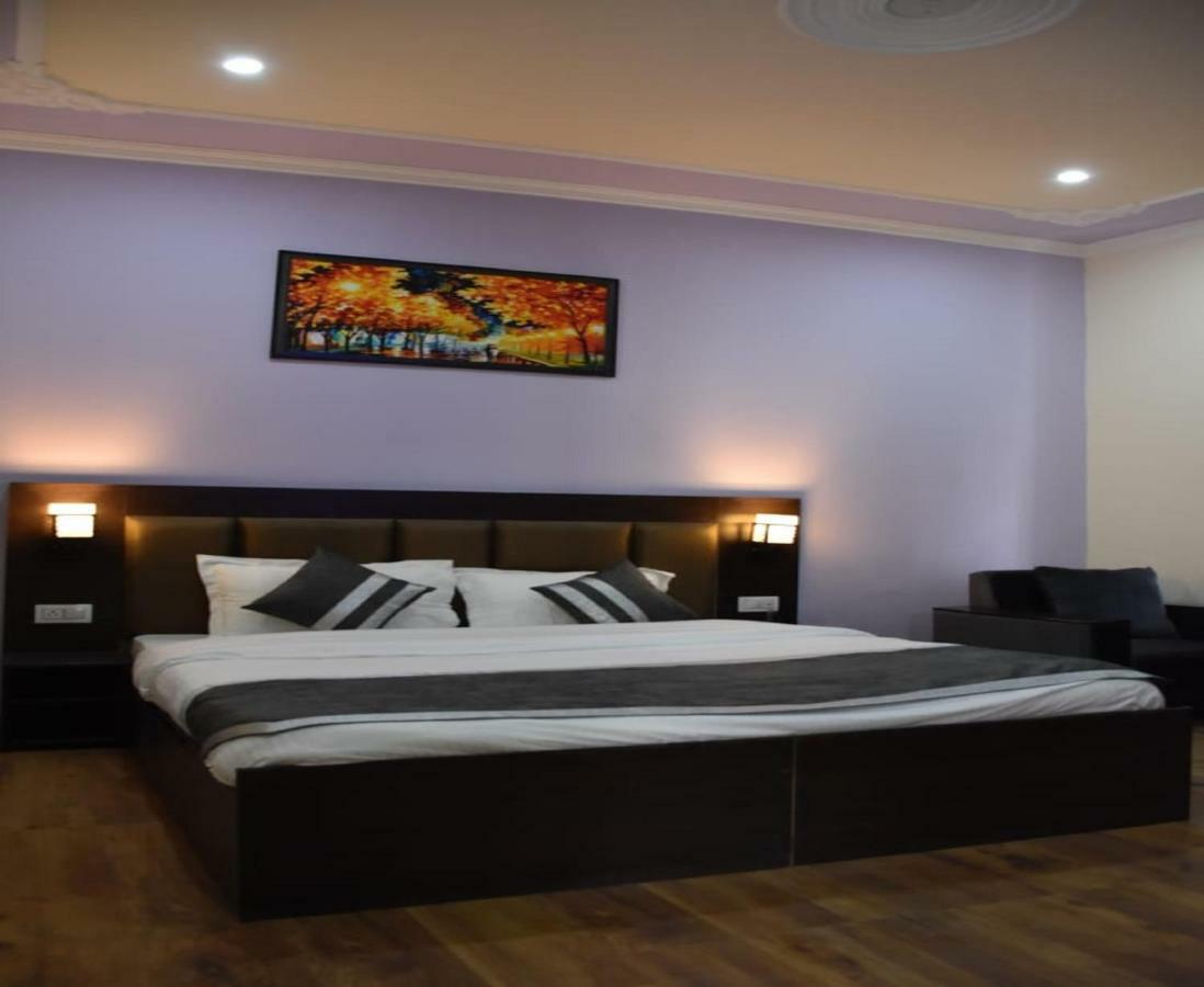 Hotel Kargil Heights Exterior foto